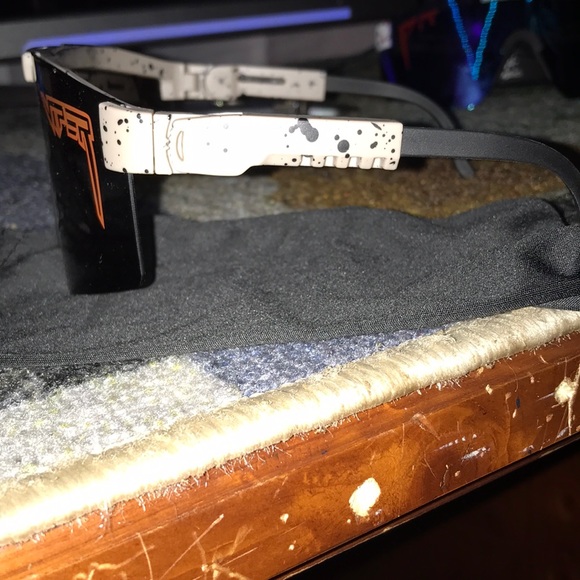 Selling pitvipers and they are in good quality - Picture 2 of 4